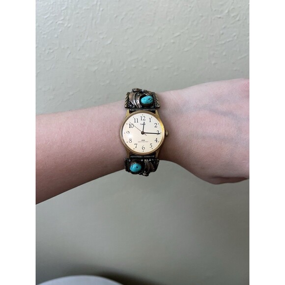 VTG TIMEX 12K TURQUOISE WATCH BAND FLORAL WATER RESISTANT BASE METAL BEZEL main image 4